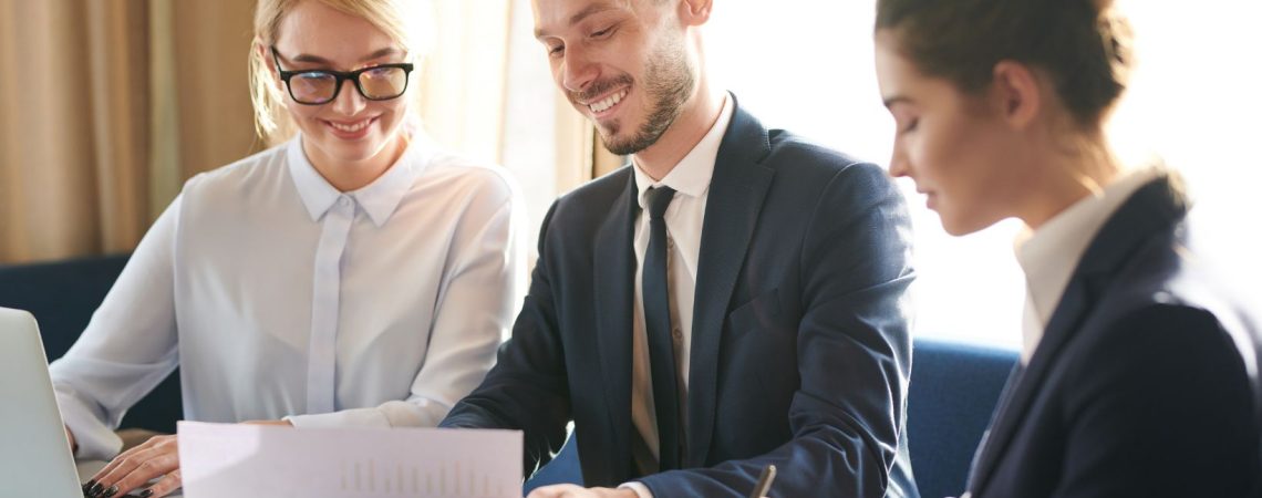 an insurance broker working with a business